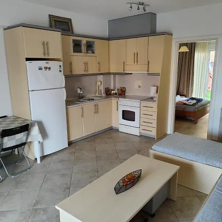 Apartment λελα Kriopigi
