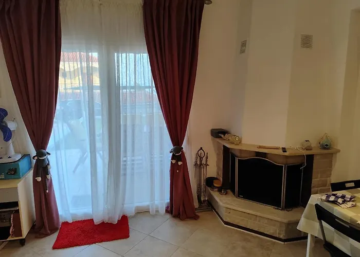 Lela Apartment Kriopigi