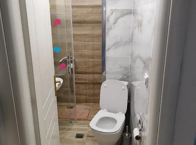 Lela Apartment Апартаменты